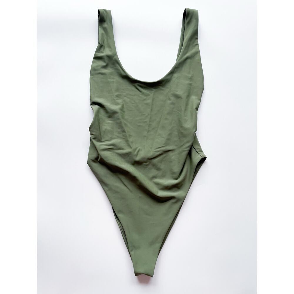 NWOT Aerie Dark Green Scoop Neck Cheeky One Piece Swimsuit Size Medium LONG